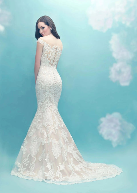 B / Allure 9474 Size 14