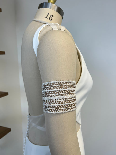 S / Cuff Sleeve 001