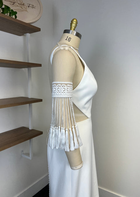 S / Tassel Cuff Sleeves