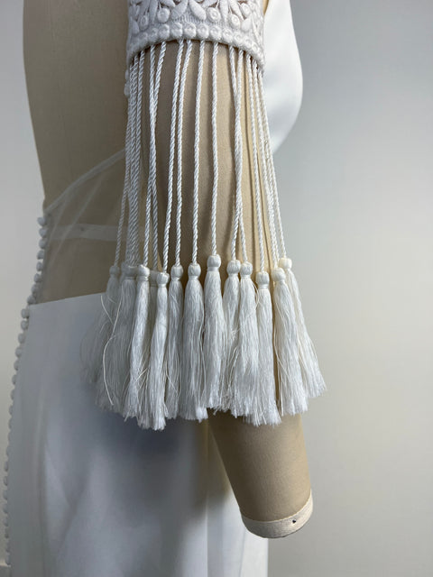 S / Tassel Cuff Sleeves