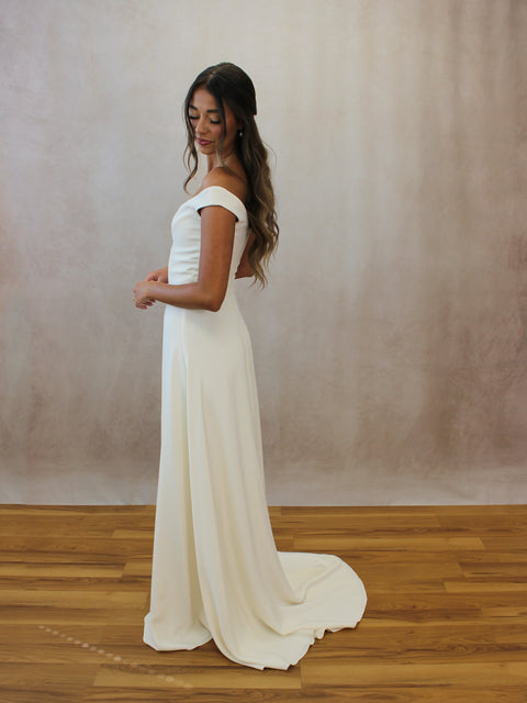 B / Sarah Seven Bianca Size 2