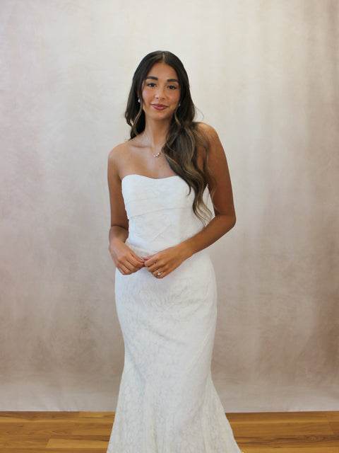 A / Galina WG3381 223087 Size 4