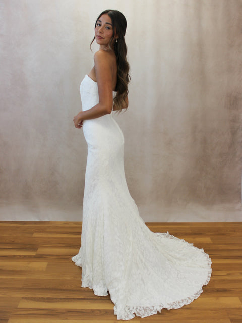 A / Galina WG3381 223087 Size 4