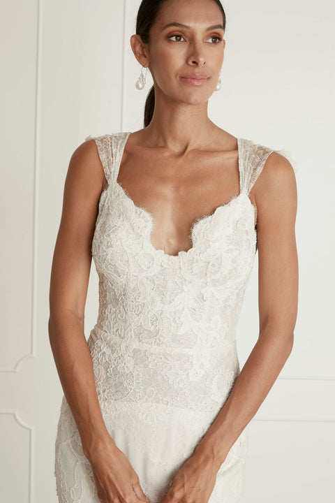 C / Lihi Hod Ariel Size 8