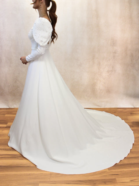 A / Pronovias Privee Donatella Size 6