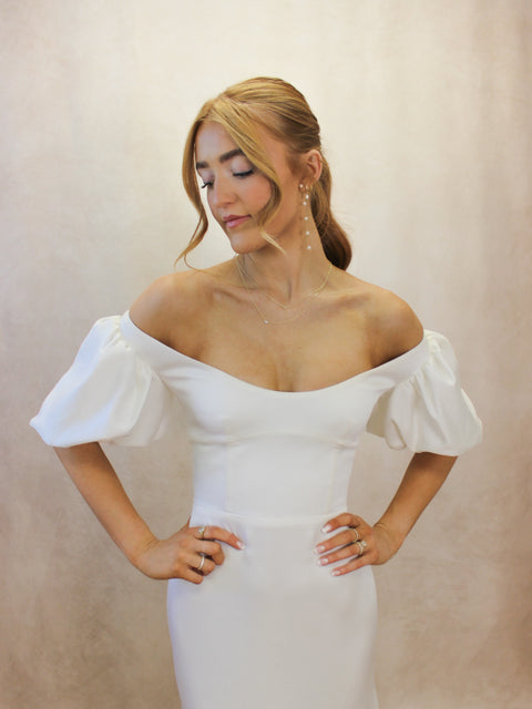 B / Sarah Seven Elena 4