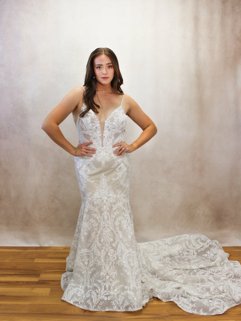 A / Martina Liana 1348 Size 14