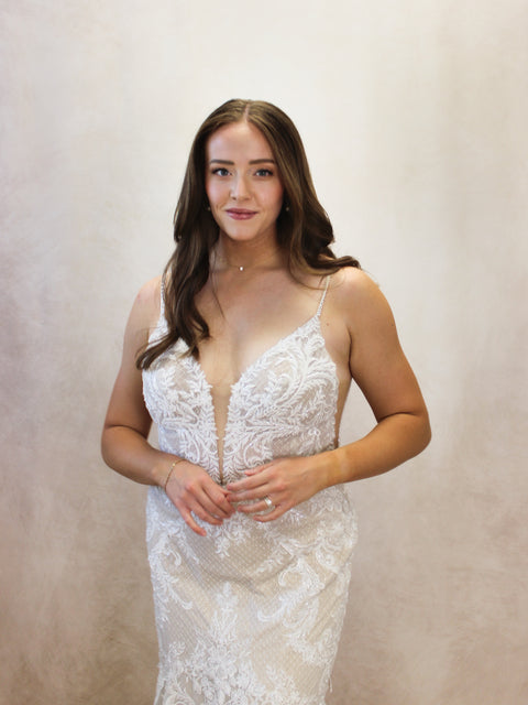 A / Martina Liana 1348 Size 14