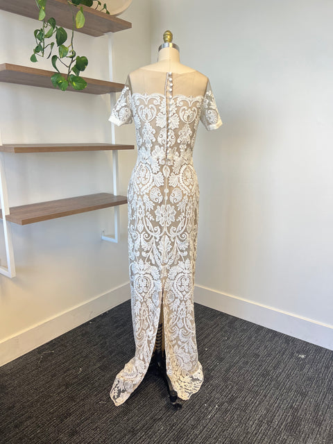 A / Sarah Seven Goodwin Size 6