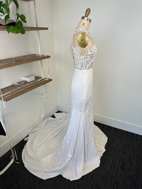 C / Pronovias Vincente Size 8