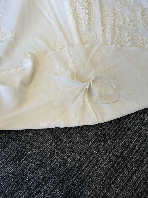 C / Pronovias Vincente Size 8