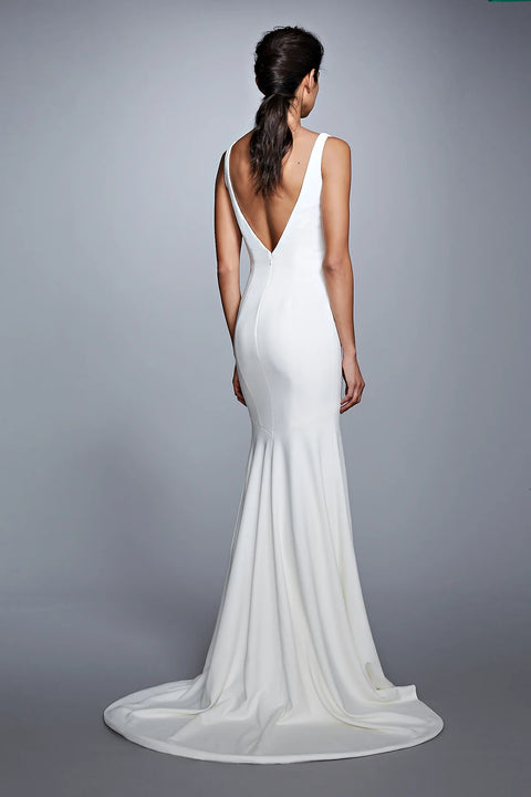 B / Theia Poppy Size 10