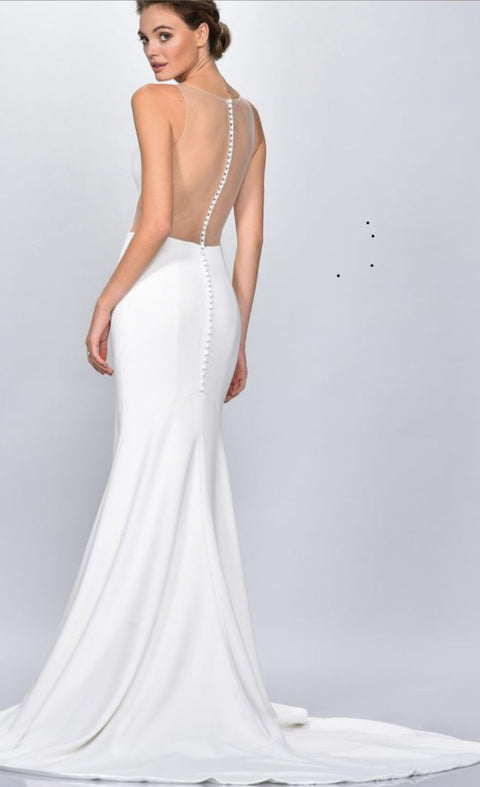 C / Theia Lotus Size 8