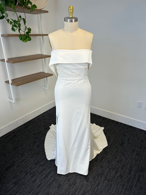 B / Sarah Seven Sauvi Size 20