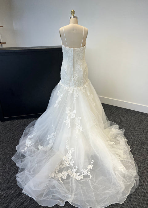 C / Enzoani Georgia-D Size 12