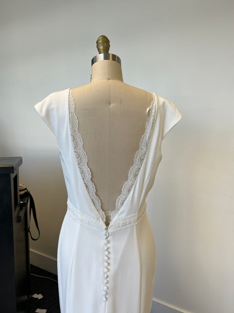 B / Rosa Clara Laray Size 6