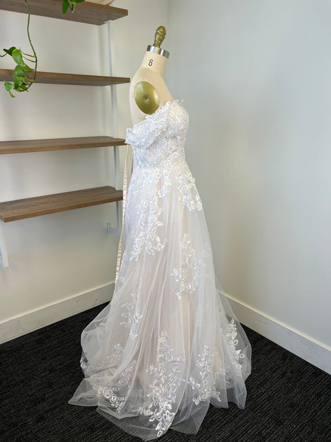 C / Loyeloy 223006 Size 10