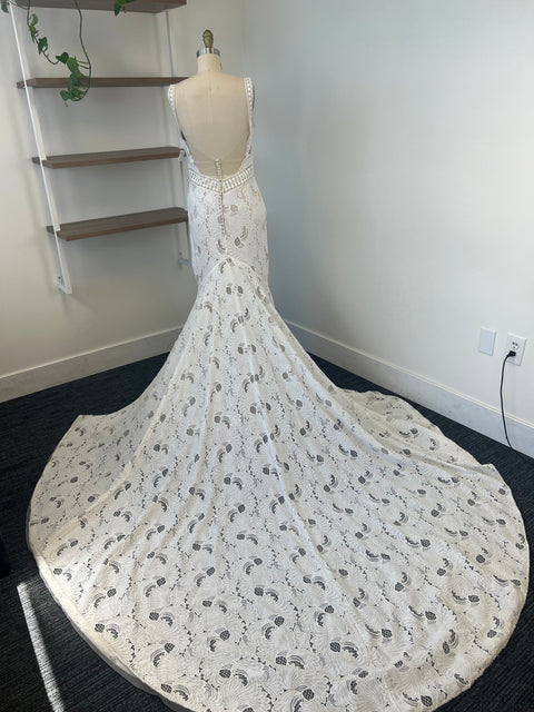 C / Wilderly Anniston 223040 Size 8