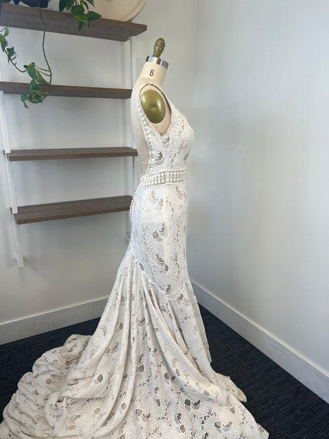 C / Wilderly Anniston 223040 Size 8