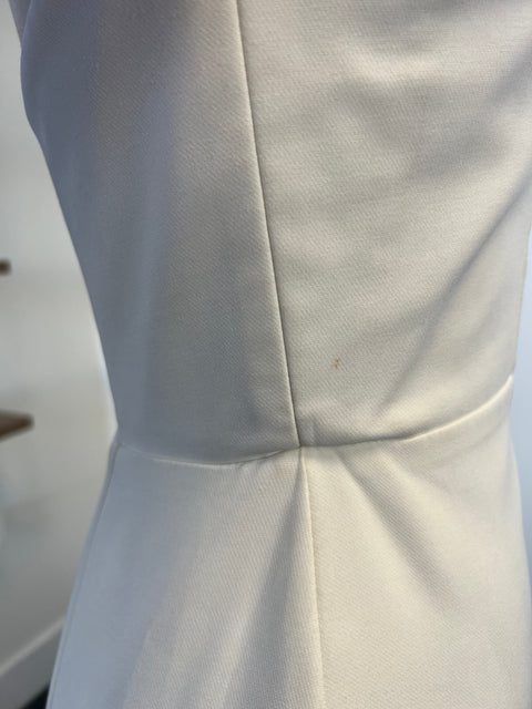 B / Sarah Seven Vivianna Size 8