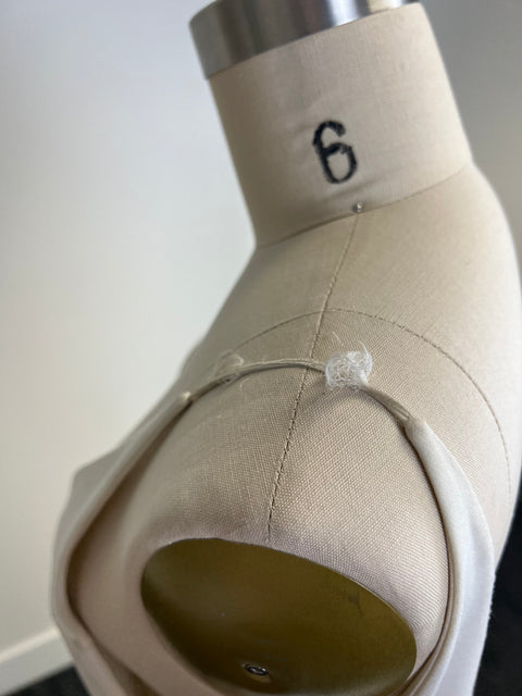 B / Sarah Seven Giovanna Size 8
