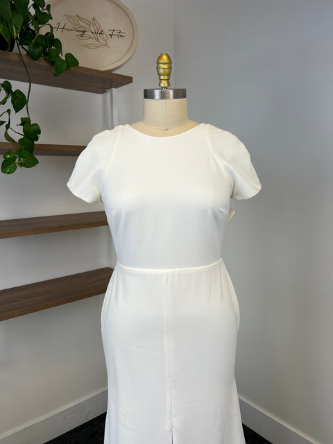 B / Sarah Seven Christi Size 14