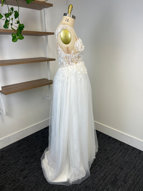 C / Desiree Hartsock Flora Size 14