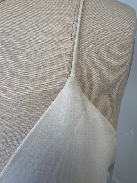 B / Theia Bruna Size 8