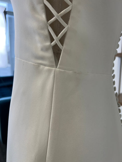 B / Theia Amaryliss Size 8