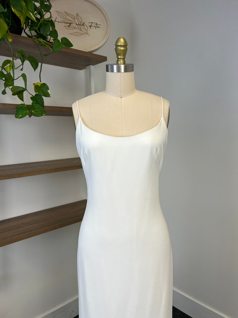 B / Theia Primrose Size 10