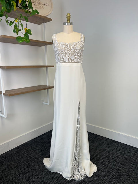 B / Alexandra Grecco Oleana Size 10
