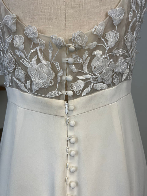 B / Alexandra Grecco Oleana Size 10