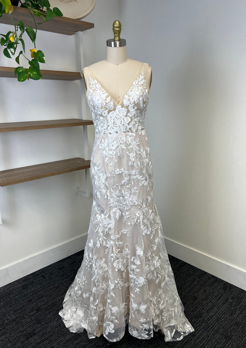 C / L'amour and Lace 18 Size 6
