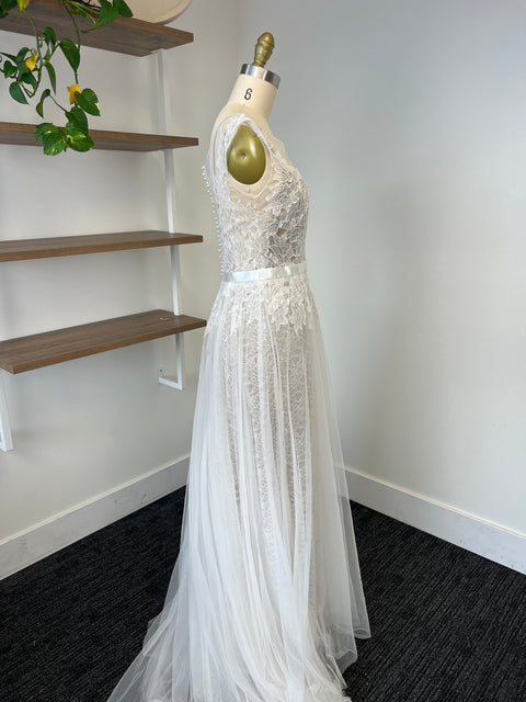 B / Watters 4061A Size 6