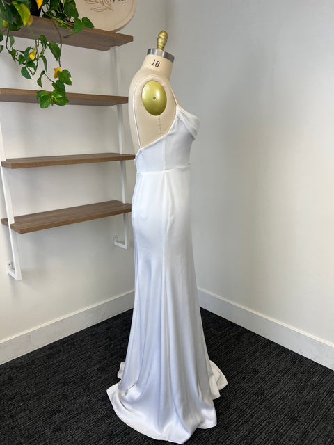 B / Sarah Seven Rhea Size 12