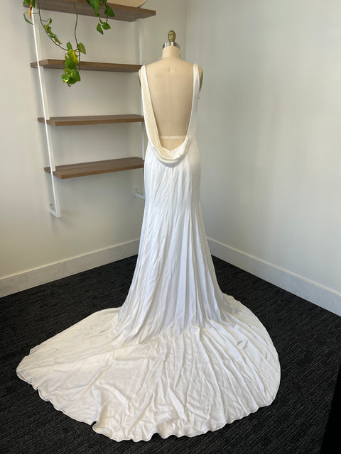 C / Sarah Seven Athena Size 8