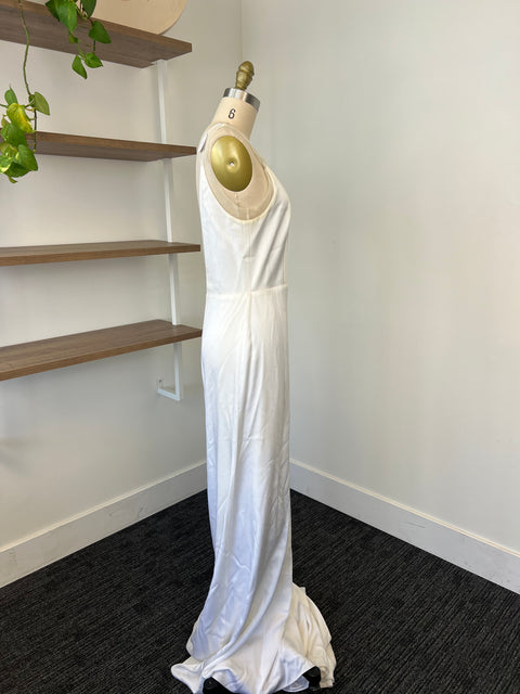 C / Sarah Seven Noemi Size 8