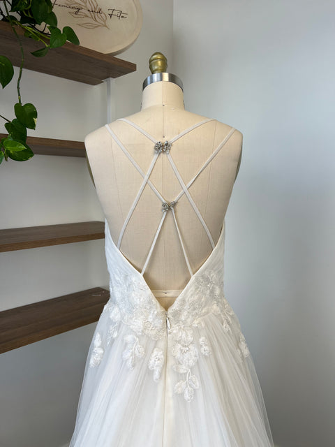 B / TA 7901 Size 12