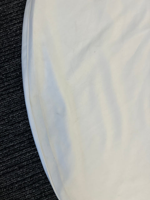 B / Theia Devon Size 12