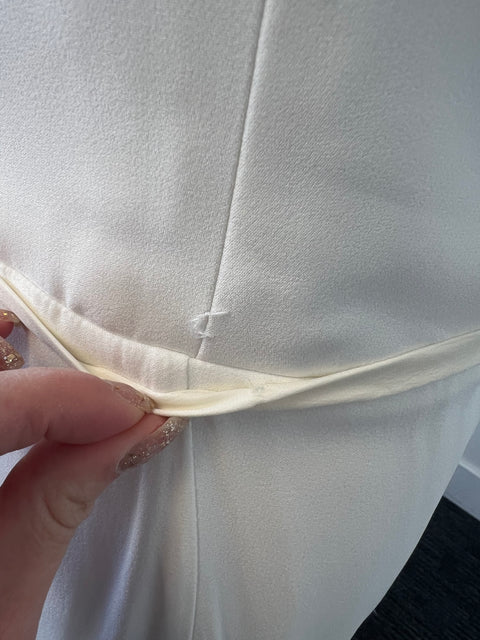 C / Suzanne Neville Carmella Size 14