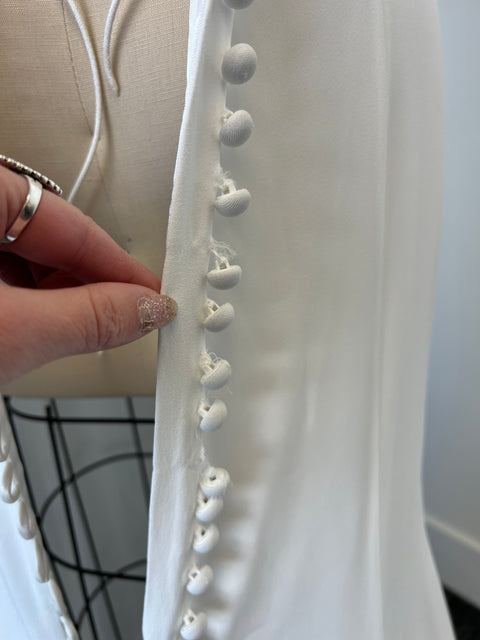 C / Suzanne Neville Carmella Size 14