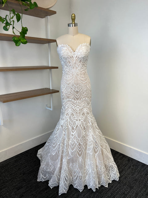 B / Morilee 1726 Size 14