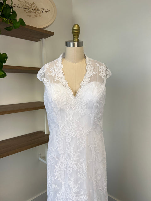 C / House 18852 Size 14