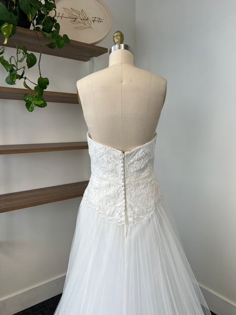 B / Rebecca Ingram Elouise Size 14