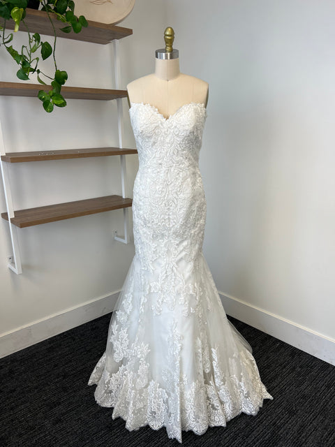 B / Maggie Sottero Jennita Size 14