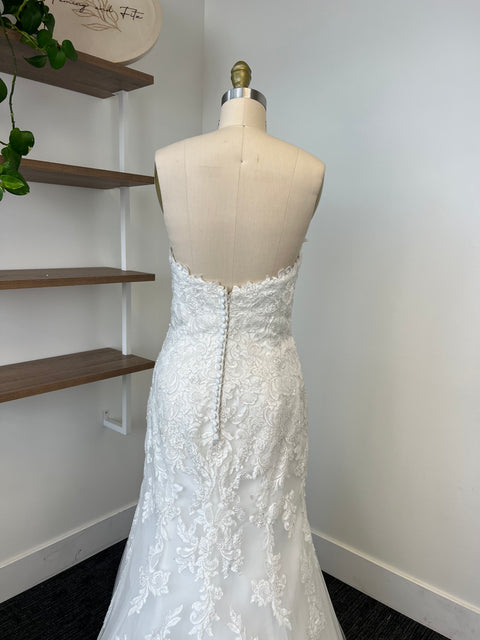 B / Maggie Sottero Jennita Size 14