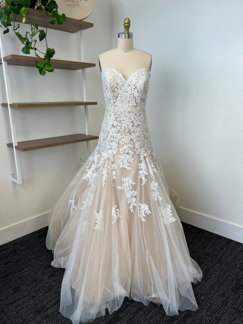 C / Morilee 8101 Size 14