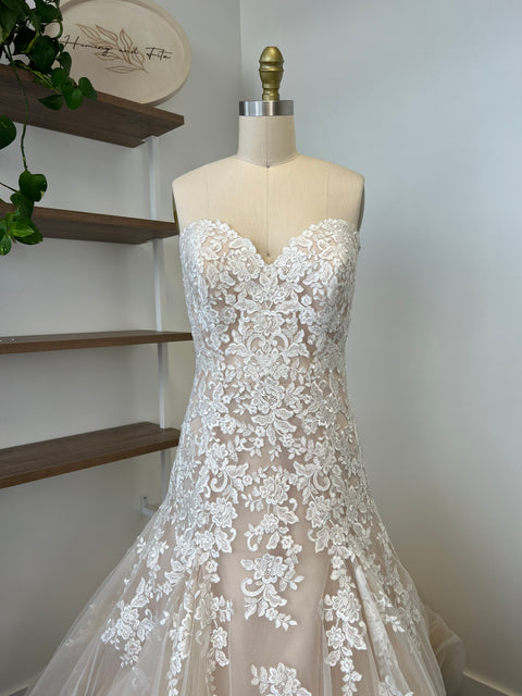 C / Morilee 8101 Size 14