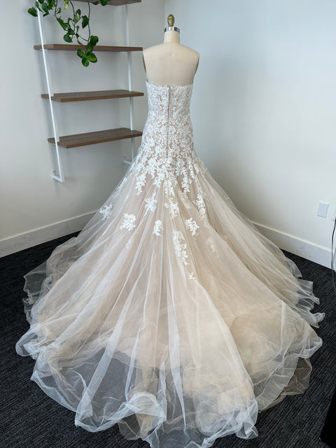 C / Morilee 8101 Size 14