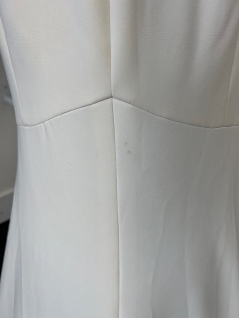 B / Theia Jasmine Size 14